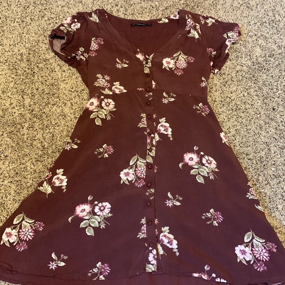 Brownish red dress with flowers